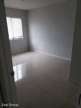 5640 Rio Grande Ave-Unit -#4 in Orlando, FL - Building Photo - Building Photo