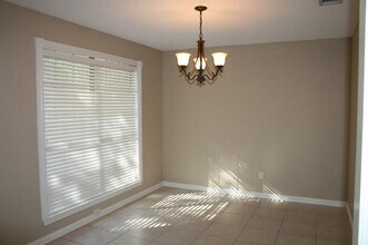 1005 Summertree Cir in Plano, TX - Building Photo - Building Photo