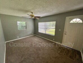2507 Lenna Ave in Seffner, FL - Building Photo - Building Photo
