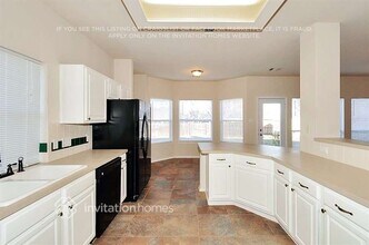 2432 Telluride Dr in Flower Mound, TX - Foto de edificio - Building Photo