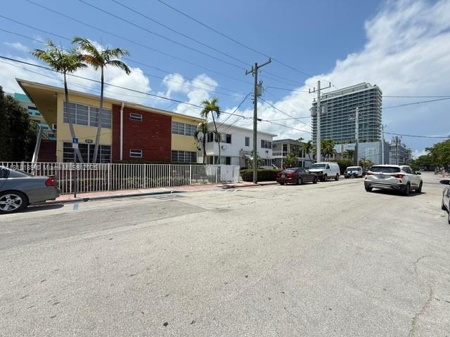 6944 Byron Ave in Miami Beach, FL - Building Photo