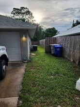 2225 86th Ct in Vero Beach, FL - Building Photo - Building Photo