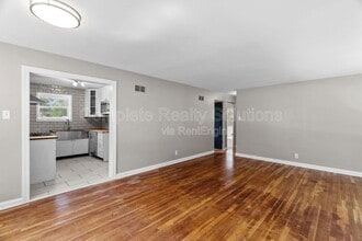 1225 Buck Ave in Richmond Heights, MO - Building Photo - Building Photo