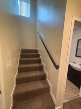 403 W 105th St in Los Angeles, CA - Foto de edificio - Building Photo