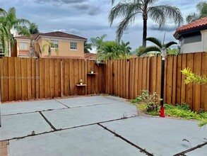 16220 SW 101st Terrace in Miami, FL - Building Photo - Building Photo
