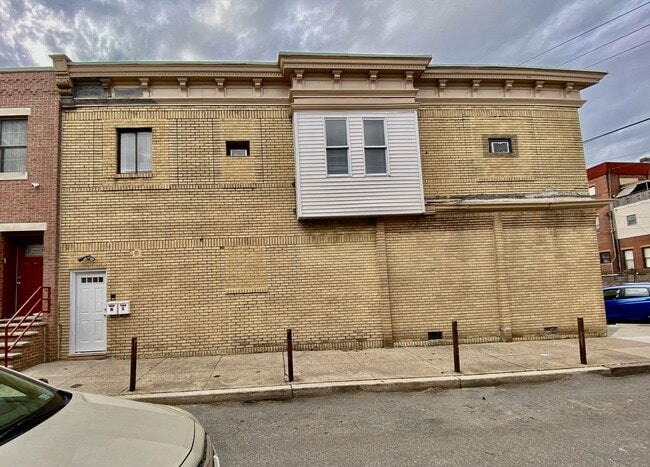 property at 2626 S Watts St.