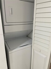 8550 SW 149th Ave in Miami, FL - Building Photo - Building Photo