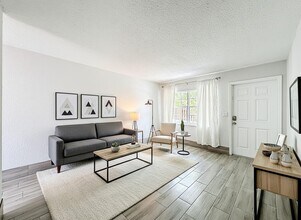 337 Kenilworth Blvd in West Palm Beach, FL - Building Photo - Building Photo