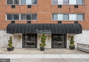 2101-17-2117 Chestnut St, Unit 1608 in Philadelphia, PA - Building Photo