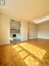 1291 Bayview Ave in Toronto, ON - Building Photo - Building Photo