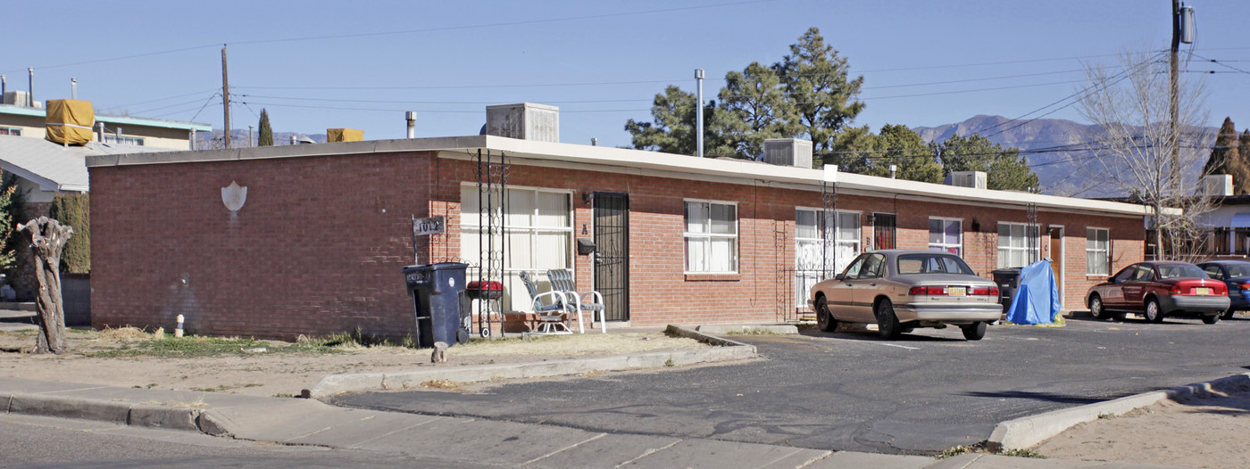 1012-1016 Madeira Dr SE in Albuquerque, NM - Building Photo