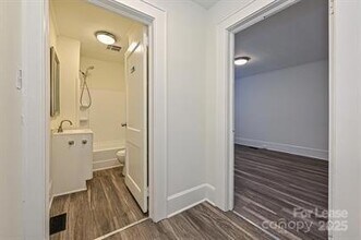 1232 Effingham Rd in Charlotte, NC - Building Photo - Building Photo