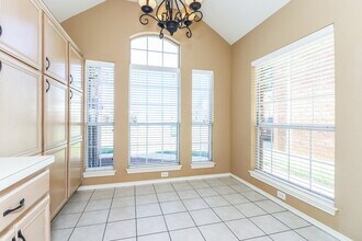 941 Azalia Dr in Lewisville, TX - Building Photo - Building Photo