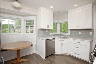 149 N Willow Rd in Elmhurst, IL - Building Photo - Building Photo