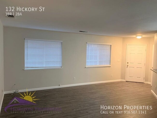 132 Hickory St in Roseville, CA - Building Photo - Building Photo