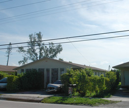 314-316 NW 61st Ter in Hollywood, FL - Building Photo - Building Photo