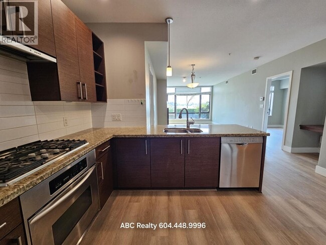 property at 14300-14300 Riverport Way