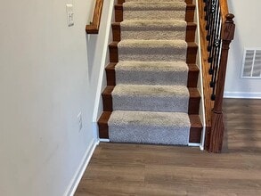 23447 Epperson Sq in Ashburn, VA - Foto de edificio - Building Photo