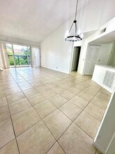 9033 Wiles Rd in Coral Springs, FL - Building Photo - Building Photo