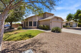 1295 N Blackstone Dr in Chandler, AZ - Building Photo - Building Photo