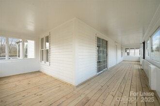 1201 S Lafayette St in Shelby, NC - Building Photo - Building Photo