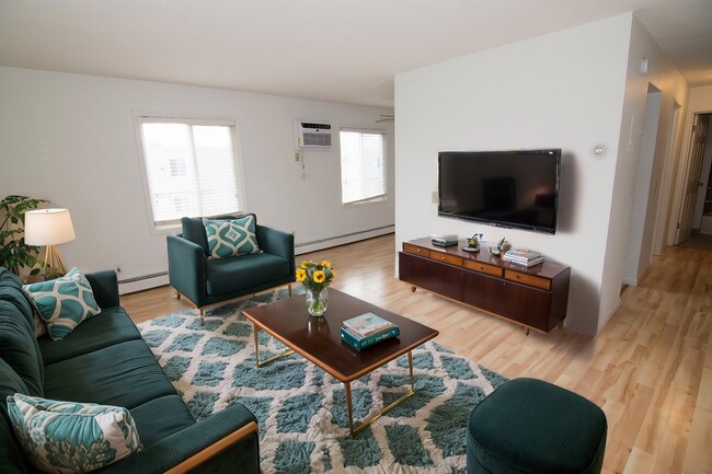 2731 Pillsbury in Minneapolis, MN - Building Photo - Building Photo