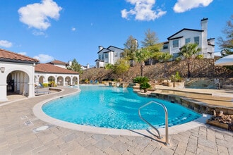 Estates at Canyon Ridge in San Antonio, TX - Building Photo - Building Photo