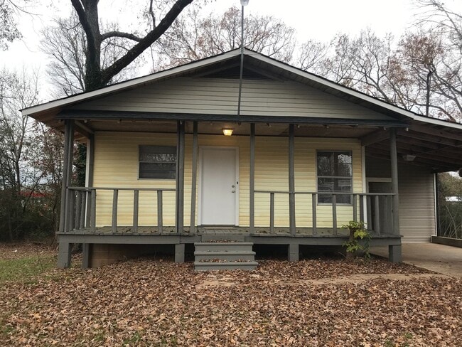 property at 2601 Anderson Hwy