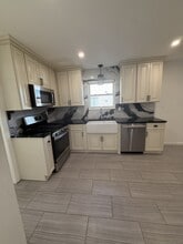 45 Birdsey St in Bridgeport, CT - Building Photo - Building Photo