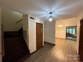 217 Raintree Dr in Matthews, NC - Building Photo - Building Photo