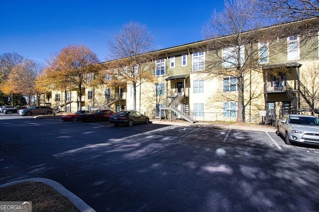 property at 1195 Milton Terrace SE