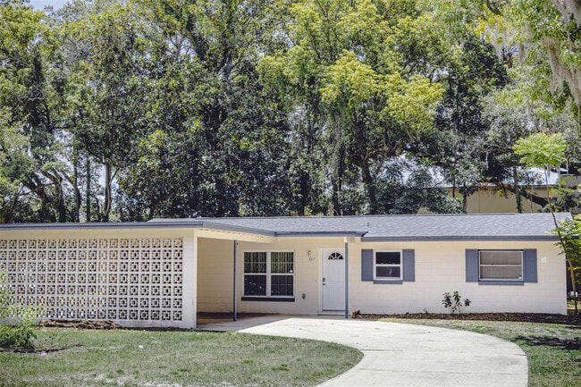 property at 307 Seminole Ave