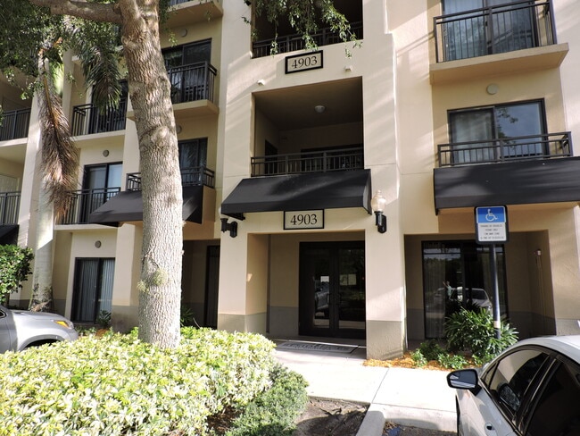 property at 4903 Midtown Ln