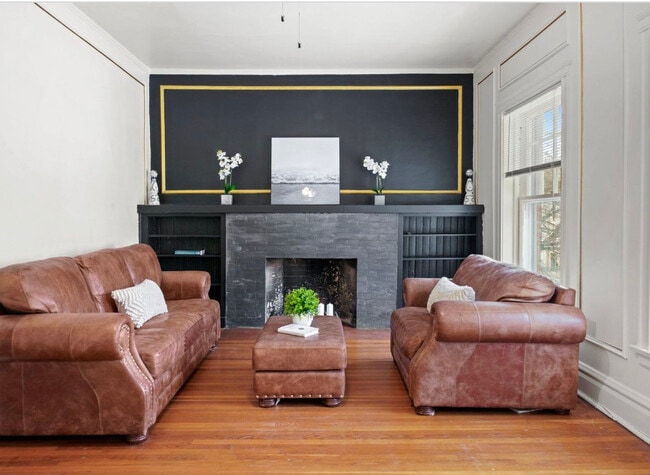 1067 W Balmoral Ave in Chicago, IL - Building Photo - Building Photo