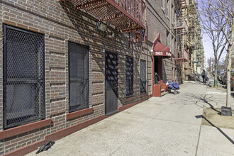 1165 Fulton Ave in Bronx, NY - Building Photo - Building Photo