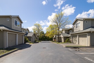 Somerset Park Condominiums in Everett, WA - Building Photo - Building Photo