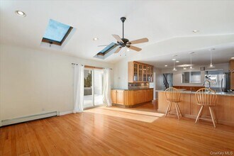 48 Madison Rd in Scarsdale, NY - Building Photo - Building Photo