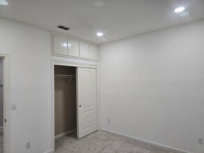 4227 S Fontana St in Visalia, CA - Building Photo - Building Photo