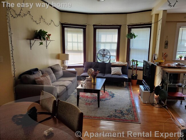 property at 154 Magazine St