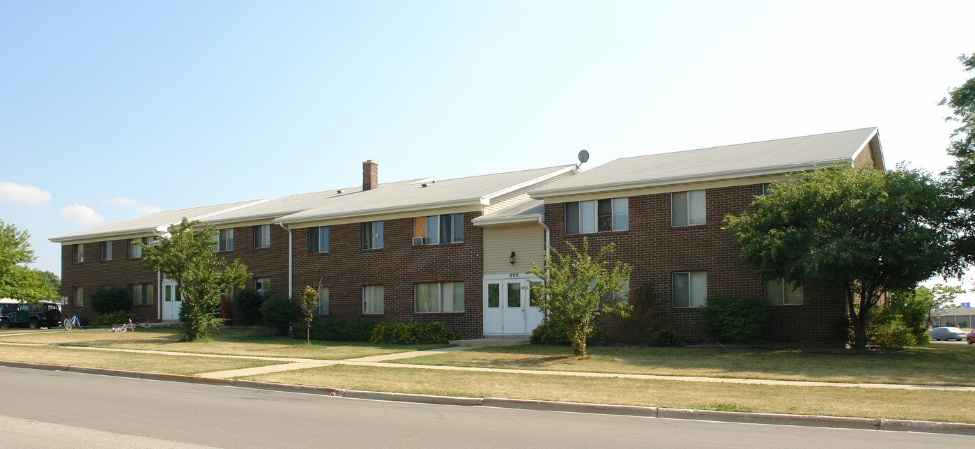 Ridgeview Estates in De Pere, WI - Building Photo