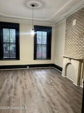 137 4th Ave in Albany, NY - Building Photo - Building Photo