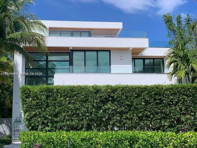 785 Harbor Dr in Key Biscayne, FL - Building Photo - Building Photo