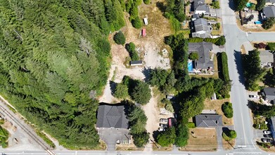 Cheakamus House in Squamish, BC - Building Photo - Building Photo