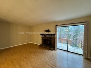 5754 Pool Side Dr in Raleigh, NC - Building Photo - Building Photo