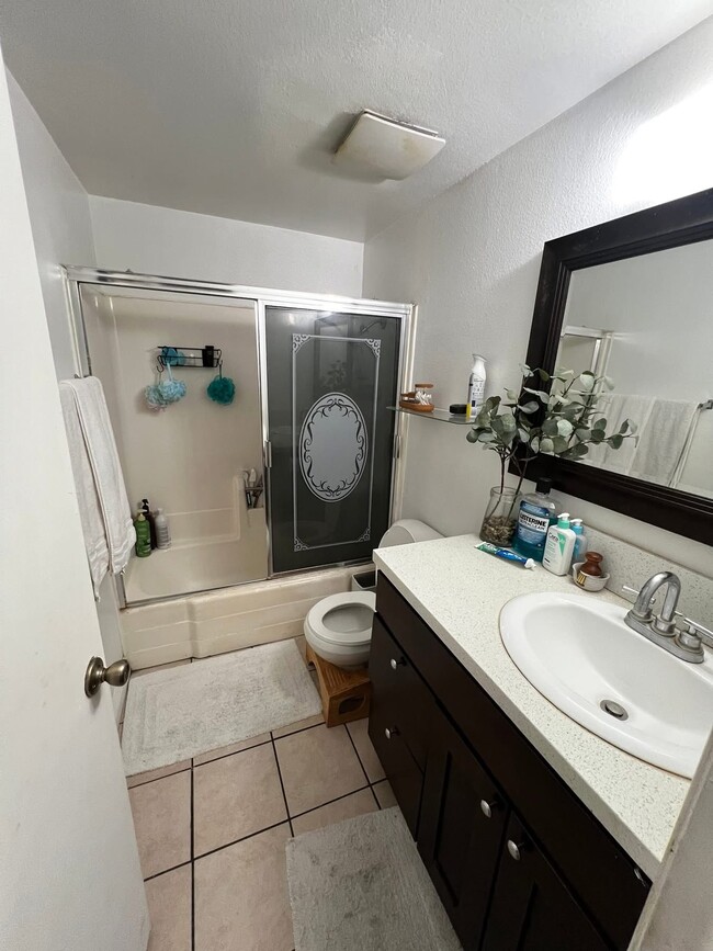 13191 Newland St in Garden Grove, CA - Building Photo - Building Photo