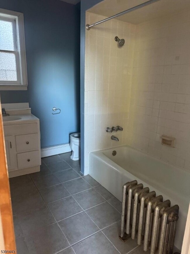 16 Cutler St in Clifton, NJ - Building Photo - Building Photo