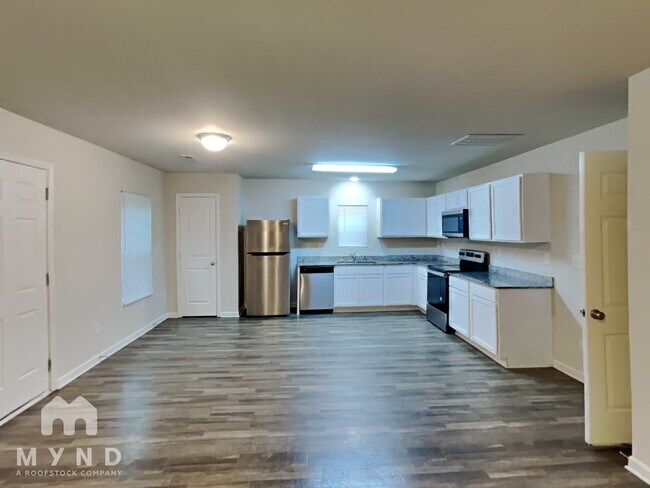 9615 Old Dowd Rd in Charlotte, NC - Building Photo - Building Photo