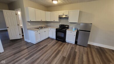 3611 E Vermont St in Indianapolis, IN - Building Photo - Building Photo