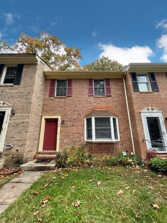 property at 17120 Briardale Rd