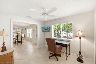 8664 Genova Ct in Naples, FL - Building Photo
